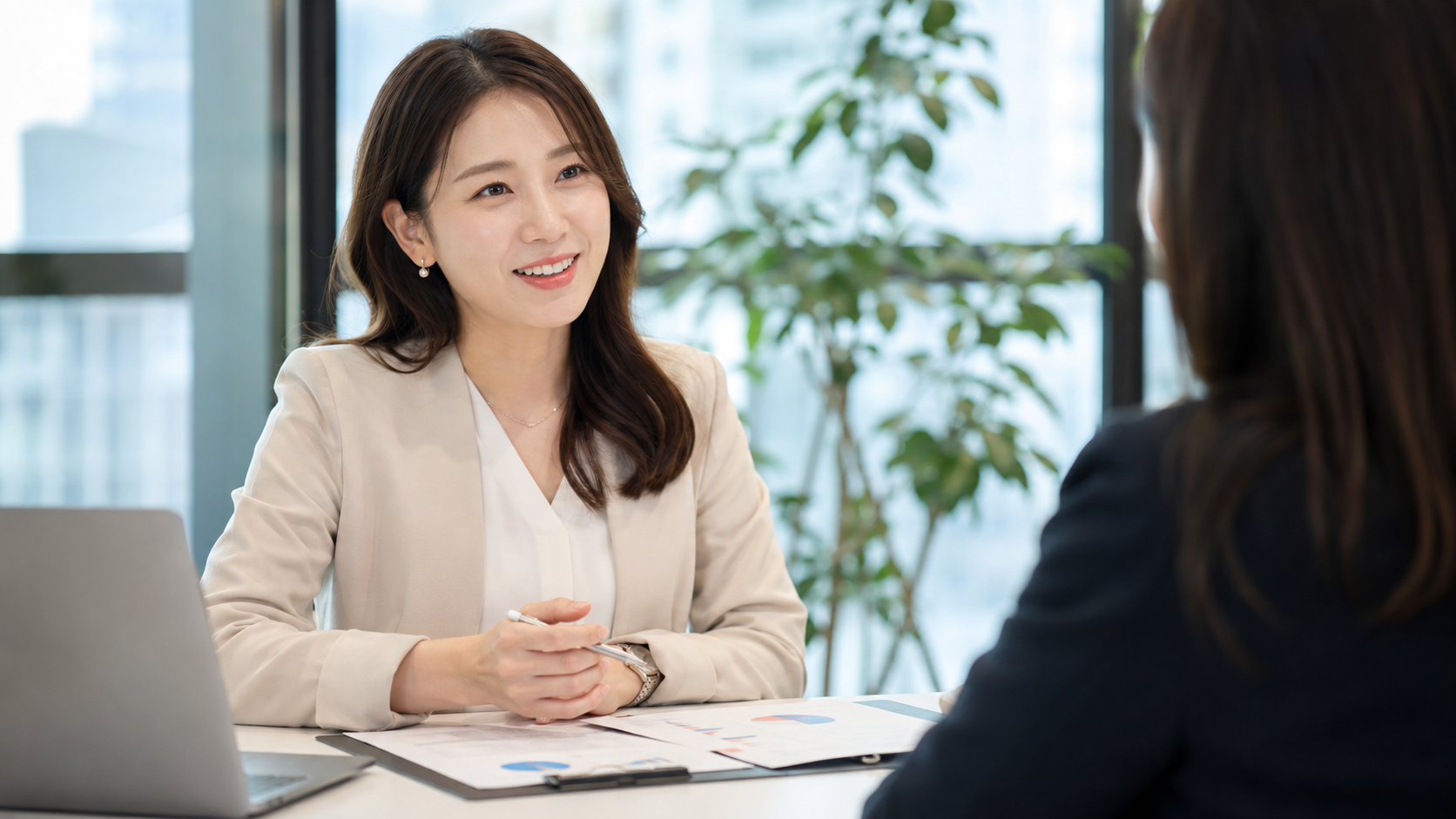 営業職／人材コーディネーターとして求職者に向き合う社員